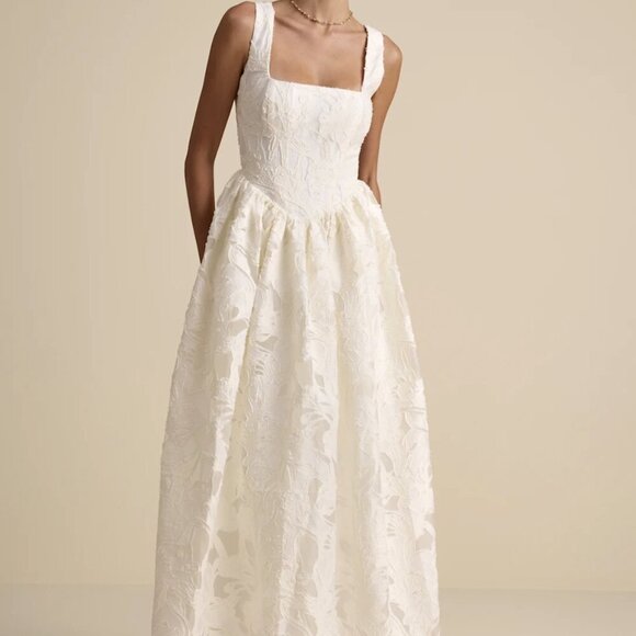 NWT Lulus Corsen Ivory Floral Jacquard Corset A-Line Maxi Dress - Picture 2 of 11